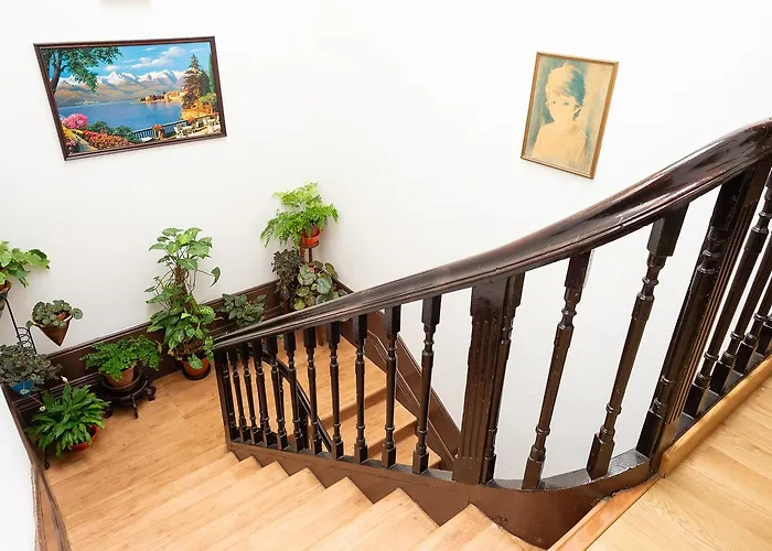 Almada Guest House