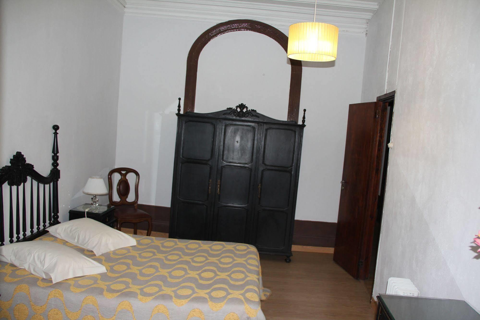 Almada Pensión