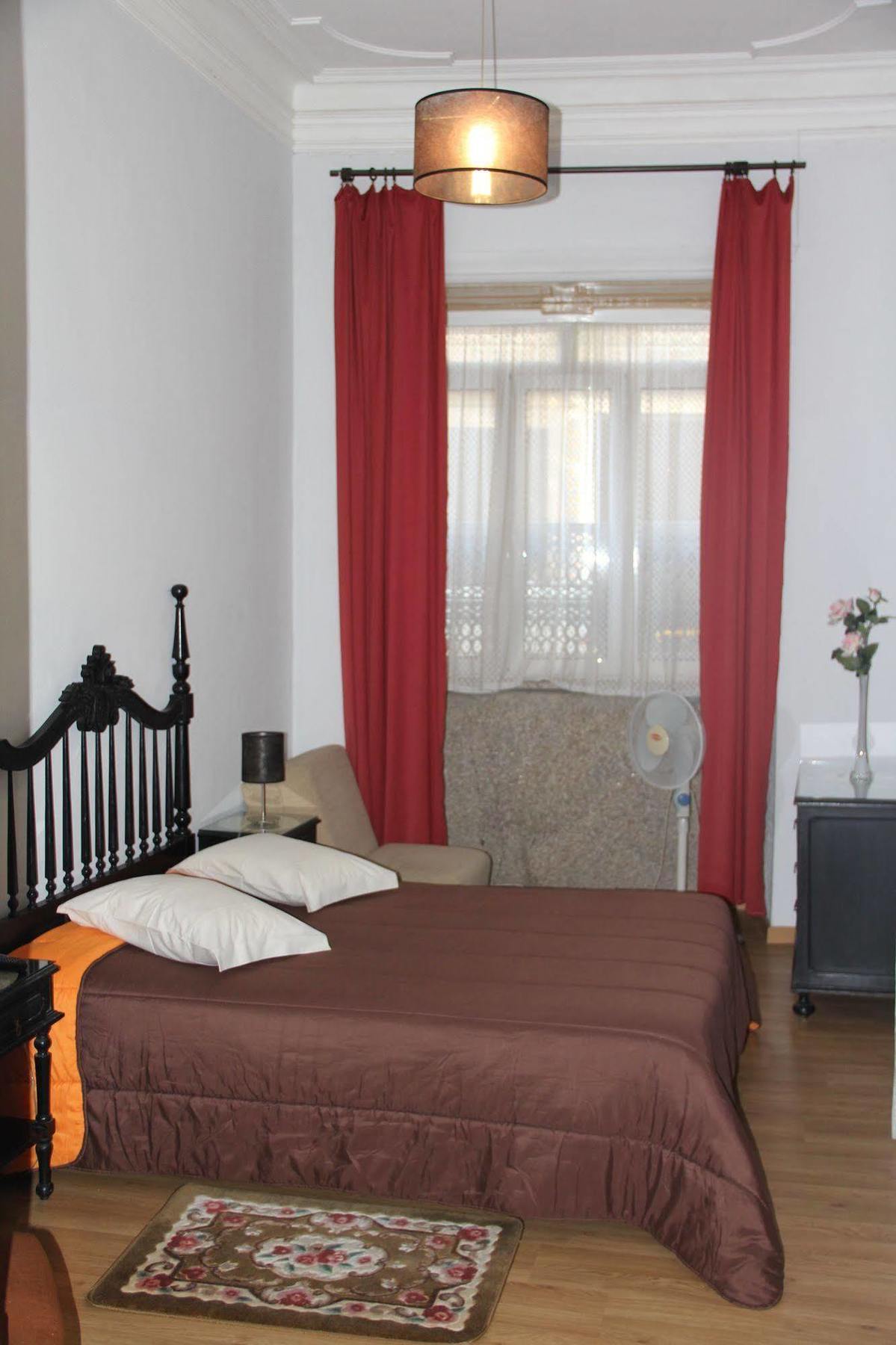 Guest house Almada